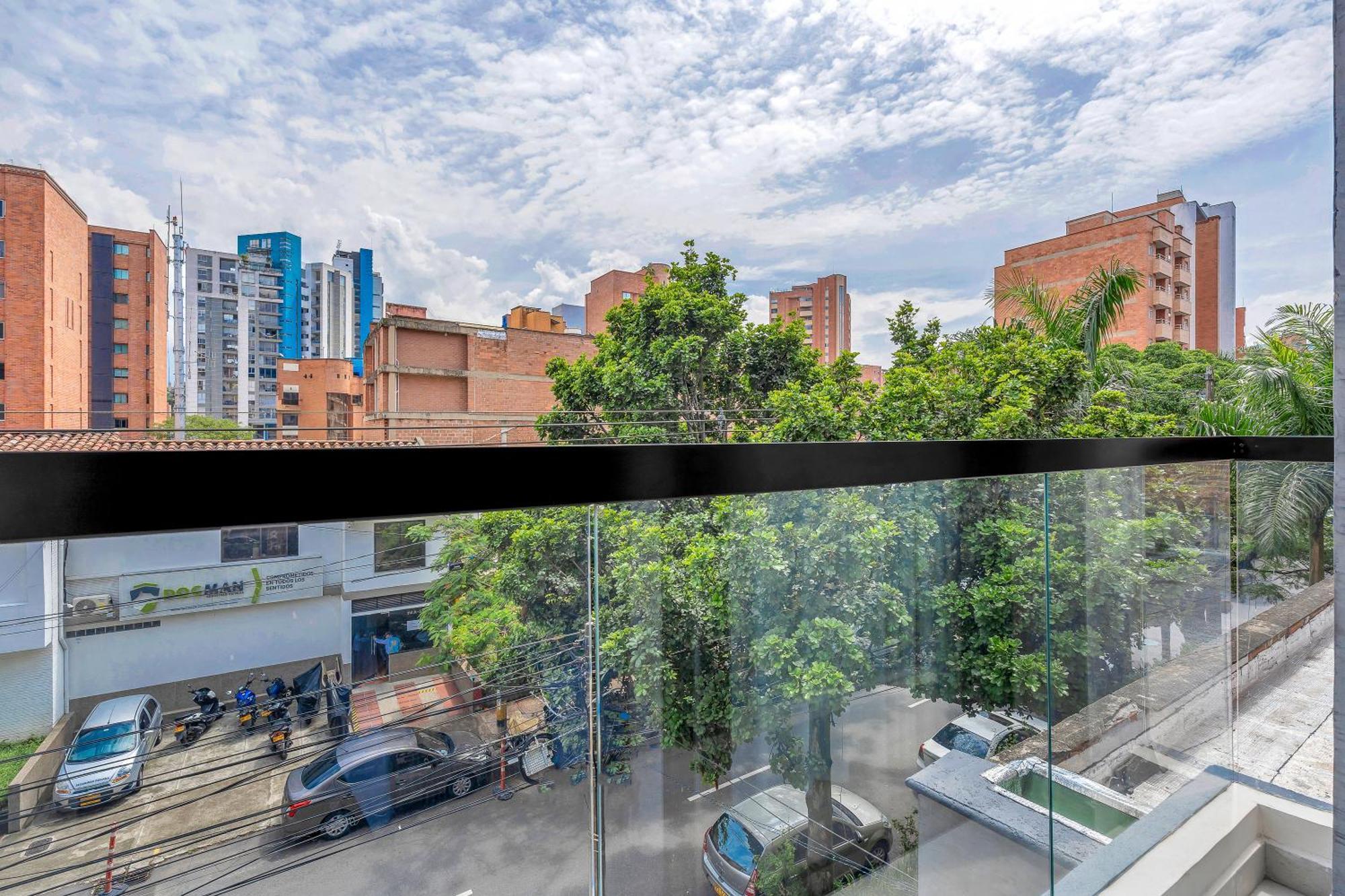 Apartamentos Housy Laureles Medellín Exterior foto
