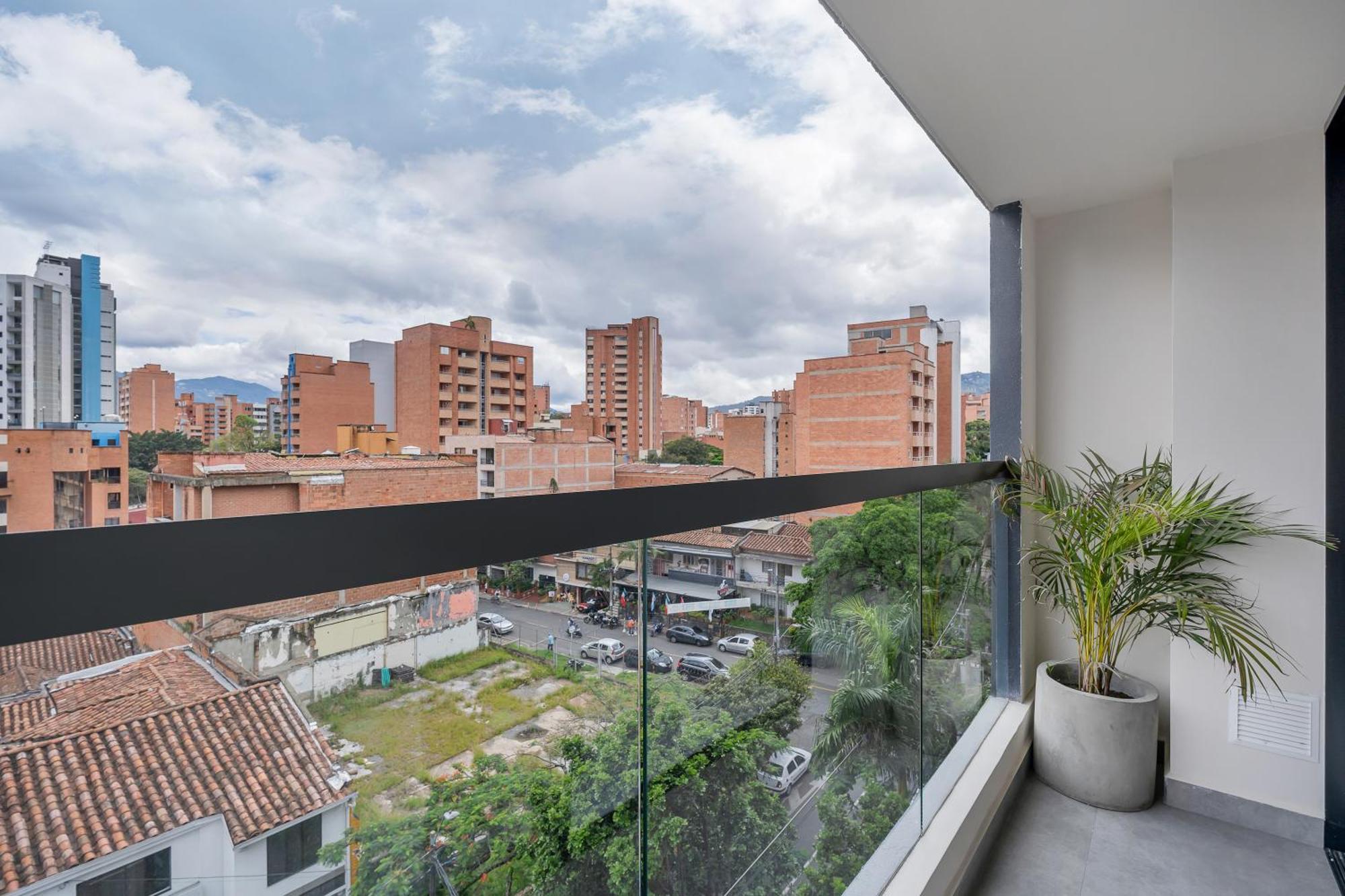 Apartamentos Housy Laureles Medellín Exterior foto